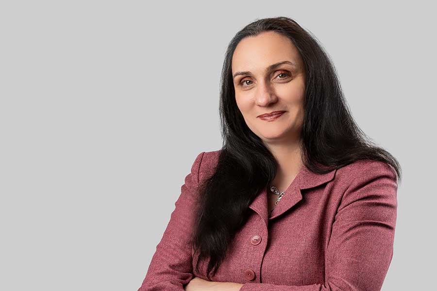 Oana L. Militaru